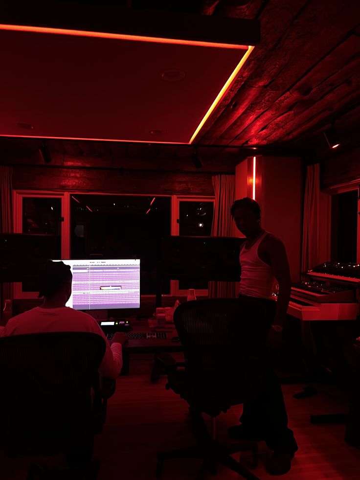 Producer using SDS samples